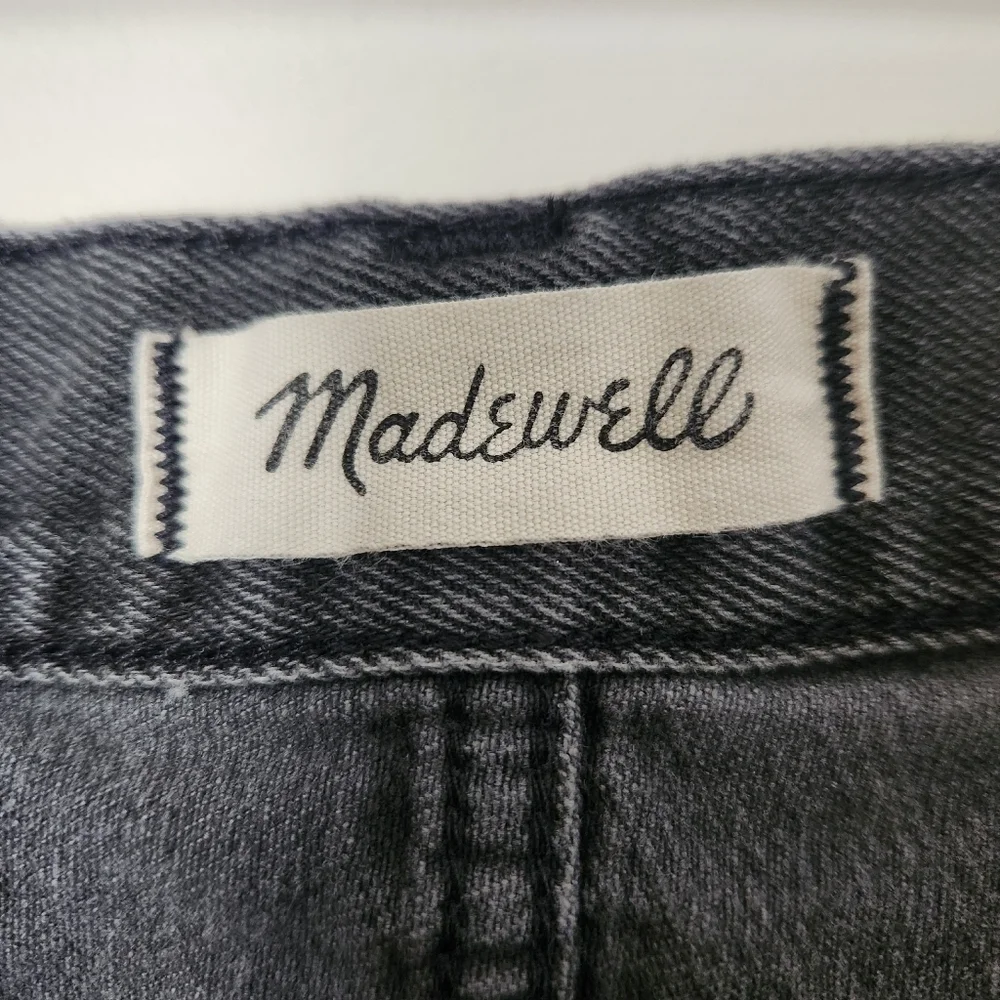 Madewell | Rigid Denim A-Line Mini Skirt in Lunar Wash Cutout Edition - Size 28